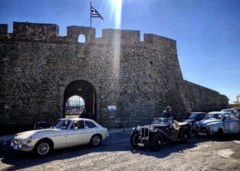 Mystery Event ιστορικών αυτοκινήτων στην Ναύπακτο!