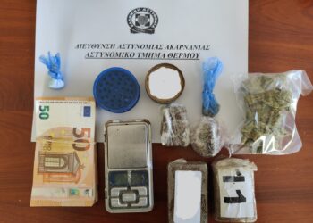 Συνελήφθη άνδρας για ναρκωτικά στο Θέρμο-Τι εντοπίστηκε στο ιχ και στο σπίτι του