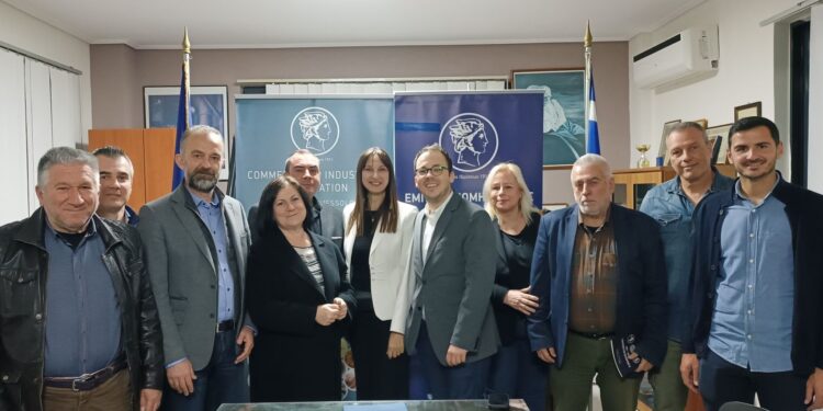 Οι έμποροι Μεσολογγίου συναντήθηκαν με την ευρωβουλευτή Έλενα Κουντουρά