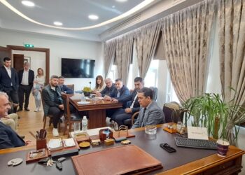 Ο Δήμαρχος Αγρινίου συναντήθηκε με τον Ευρωβουλευτή Μανώλη Κεφαλογιάννη