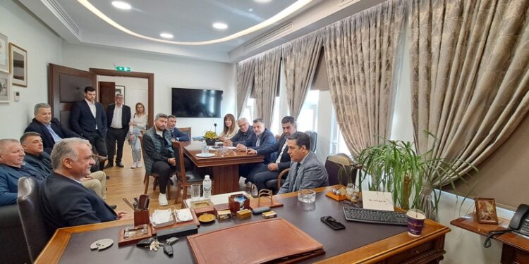 Ο Δήμαρχος Αγρινίου συναντήθηκε με τον Ευρωβουλευτή Μανώλη Κεφαλογιάννη