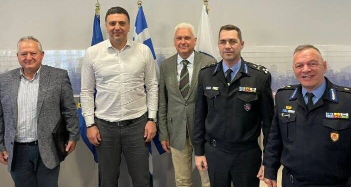 Συνάντηση του Αντιπεριφερειάρχη Π.Ε. Αχαΐας Φ. Ζαΐμη με τον Υπουργό Κλιματικής Κρίσης και Πολιτικής Προστασίας, Β. Κικίλια