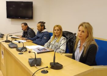 Η Βιβλιοθήκη Σπάρτου παρουσίασε τις ανθολογίες των ποιητικών διαγωνισμών