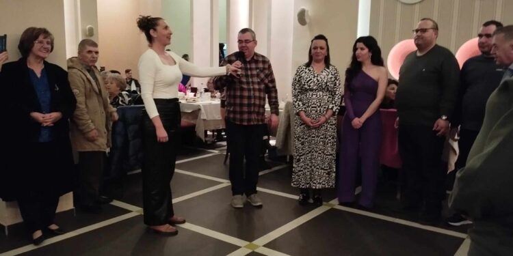 Με μεγάλη επιτυχία ο ετήσιος χορός της ΄΄ΗΛΙΑΧΤΙΔΑΣ΄΄ στο Αγρίνιο