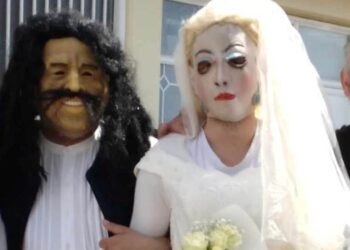 Με πολύ κέφι αναβίωσε ο «βλάχικος γάμος» στα Τριαντέικα