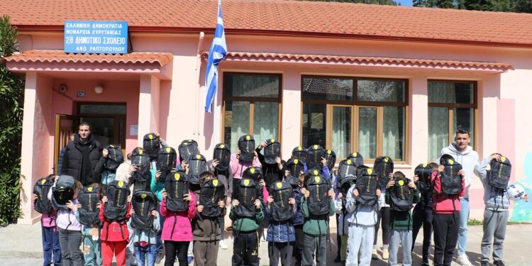 Ο Παναιτωλικός και στο Ραπτόπουλο-μαθητές έπαιξαν με ποδοσφαιριστές της ομάδας