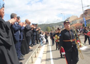 Εντυπωσιακός ο εορτασμός της 25ης Μαρτίου στο δήμο Αμφιλοχίας(φωτο)