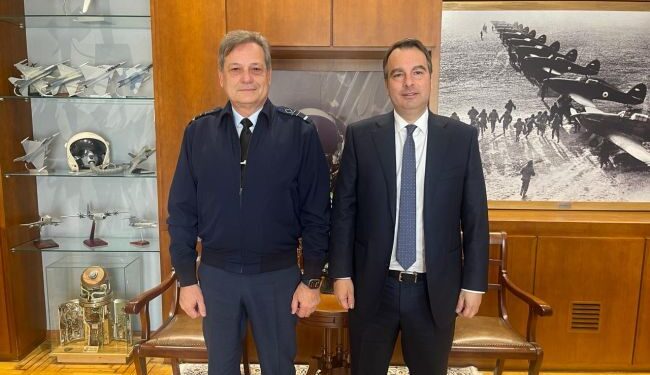 Συνάντηση Θανάση Παπαθανάση με τον Αρχηγό του Γενικού Επιτελείου Αεροπορίας