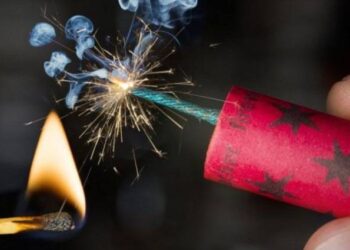 Αγρίνιο:Αυτοσχέδια κροτίδα τραυμάτισε δύο μαθητές Λυκείου