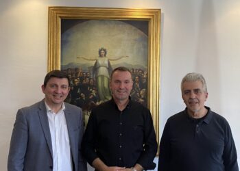 Εξαιρετική συνεργασία Ένωσης Ξενοδόχων – Δημάρχου Ξηρομέρου Γιάννη Τριανταφυλλάκη