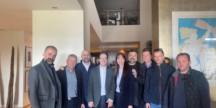 Συνάντηση της Ένωσης Ξενοδόχων Αιτωλοακαρνανίας με την Έλενα Κουντουρά