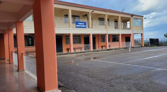 Ενημερωτική δράση στο Μοναστηράκι Βόνιτσας με θέμα “Οι νέοι στην κυκλοφορία”