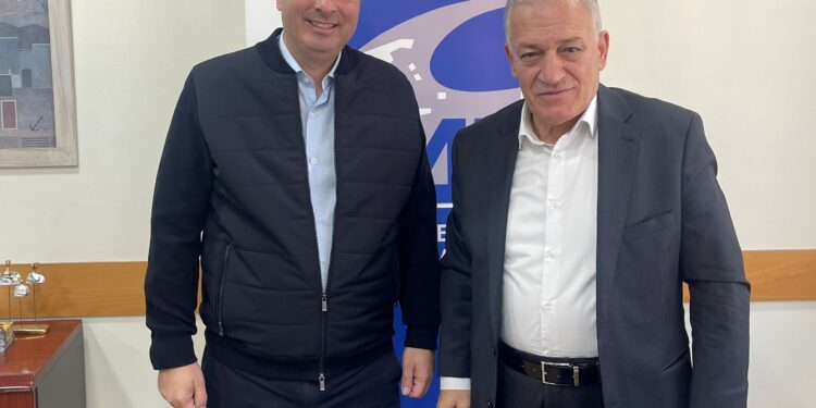 Συνάντηση Θανάση Παπαθανάση με τον Πρόεδρο της ΚΕΔΕ Λάζαρο Κυρίζογλου