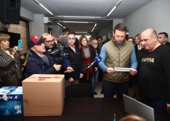 Στο 8-10% η συμμετοχή για τις νομαρχιακές εκλογές στον ΣΥΡΙΖΑ