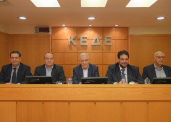 H μεταρρύθμιση της δημόσιας πολιτικής ύδρευσης και αποχέτευσης θέμα συζήτησης στην ΚΕΔΕ