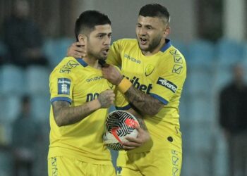 Ο Παναιτωλικός έμεινε όρθιος στους Ζωσιμάδες και το 1-1 βρήκε κερδισμένη την ομάδα του Γιάννη Πετράκη 