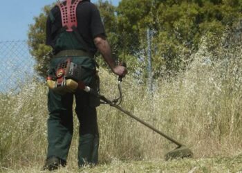 Δήμος Μεσολογγίου: Υποχρέωση πολιτών καθαρισμού οικοπέδων από ξερά χόρτα και εύφλεκτα υλικά