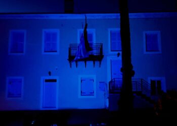 Ο Δήμος  Μεσολογγίου φώτισε «μπλε» το Τρικούπειο για την Παγκόσμια Ημέρα Ευχής!