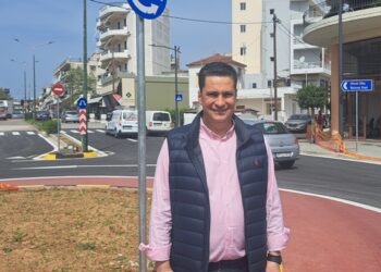 Δόθηκε στην κυκλοφορία ο 2ος κυκλικός κόμβος στη συμβολή των οδών Μαβίλη & Κυριαζή