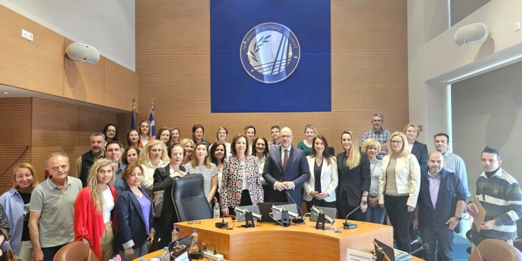 Επιμορφωτική Δράση για εκπαιδευτικούς «BringtheEuropeanUniontoyourschool! Experience it first hand»