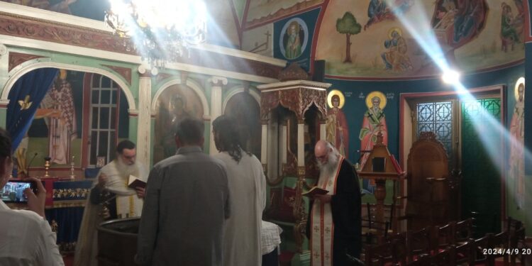 Αγρίνιο| Βάπτιση πρώην Παπικού στο Ιερό Ναό Αγίου Δημητρίου