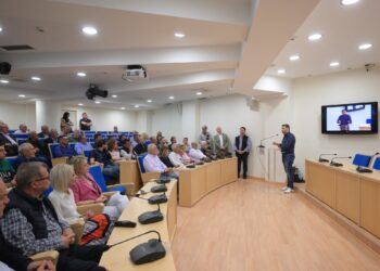 Ανδρουλάκης από Αμφιλοχία: Ζητώ από τον κ. Μητσοτάκη να πει ξεκάθαρα τι συμβαίνει στο ΥΠΕΣ