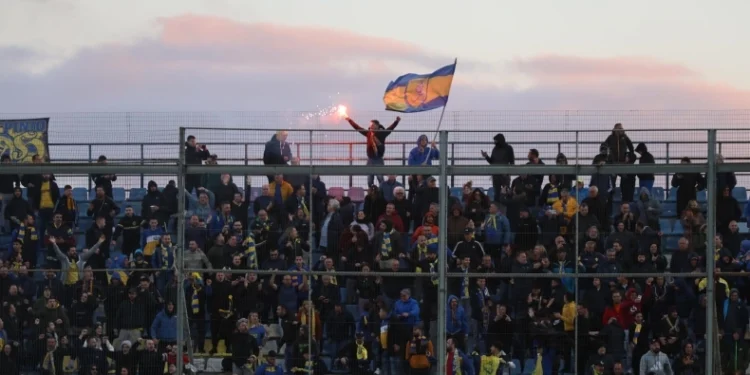 Αστέρας Τρίπολης – Παναιτωλικός: Με τον κόσμο τους και στο «Θεόδωρος Κολοκοτρώνης» τα Καναρίνια