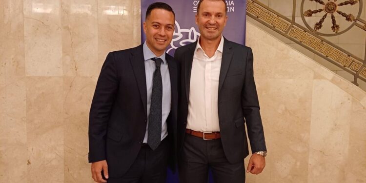 Ο Βασίλης Τσάρκος στην Γενική Συνέλευση της Πανελλήνιας Ομοσπονδίας Ξενοδόχων