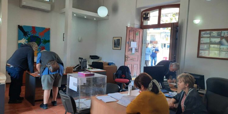 Αιτωλ/νία-Ευρωεκλογές: Σε εξέλιξη οι προκριματικές εκλογές ανάδειξης των υποψηφίων για το ψηφοδέλτιο του ΣΥΡΙΖΑ