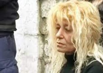 Μεσολόγγι: Μητέρα Μπάμπη: “Την ημέρα της δολοφονίας ο γιος μου έλαβε μηνύματα από περιέργους αριθμούς”