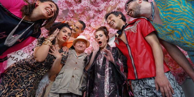 Το Δη.Πε.Θε. Αγρινίου ανοίγει την αυλαία της Κεντρικής του Σκηνής την Παρασκευή με το έργο «ΑΠΟΨΕ ΤΡΩΜΕ ΣΤΗΣ ΙΟΚΑΣΤΗΣ»