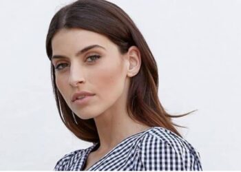 Συγκλονίζει η Ιωάννα Σαρρή: «H αριστερή πλευρά του προσώπου μου έχει υποστεί παράλυση» [Εικόνα]