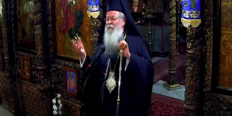 Αδιανόητο παραλήρημα από τον Μητροπολίτη Κοζάνης – «Οι γυναίκες σαν κλώσες να μαζέψουν τα παιδιά τους»