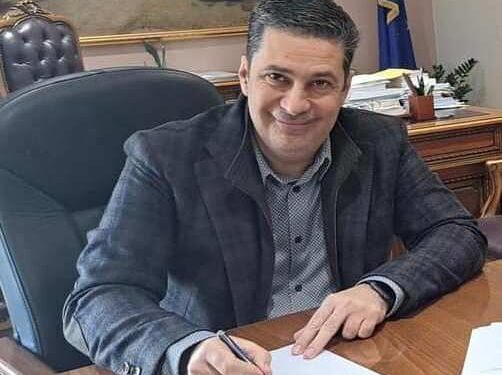 Πλωτή εξέδρα στη λίμνη Κρεμαστών και παραγωγή έκδοσης «τόπου γεύσεις»