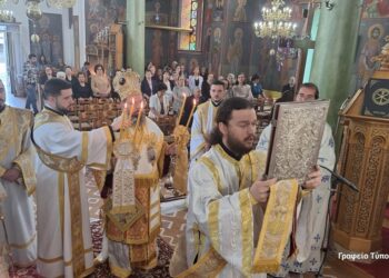 Καμαρούλα, Ναός Αγίου Γεωργίου|Κυριακή του Παραλύτου