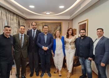 Ο Γιάννη; Κεφαλογιάννης στο δημαρχείο Αγρινίου
