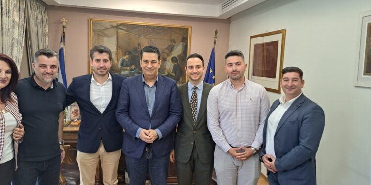 Στο Αγρίνιο ο υποψήφιος ευρωβουλευτής της ΝΔ Βασίλης Σακελλάρης