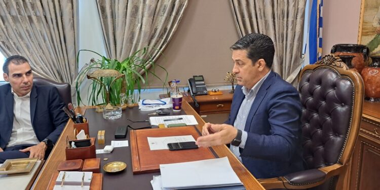 Τα μεγάλα θέματα στην υγεία και η υποστελέχωση του Νοσοκομείου Αγρινίου στο επίκεντρο της συνάντησης Θεμιστοκλέους-Παπαναστασίου