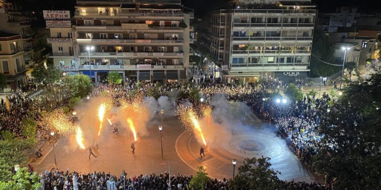 Χαλκούνια στο Αγρίνιο-μοναδικό υπερθέαμα!