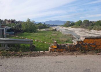 Από το 2018 δεν βρέθηκαν 2-3 πέτρες για την γέφυρα της Αβόρανης!