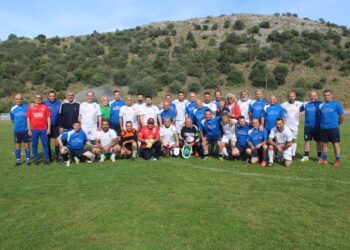 Aγώνας παλαιμάχων μεταξύ των ομάδων Aμφίλοχος – Όμηρος Nεοχωρίου-ενός λεπτού σιγή στη μνήμη όσων έφυγαν