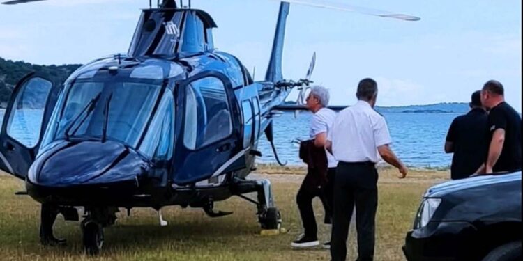 Οι επενδυτές αφίχθησαν με ελικόπτερο στον Αστακό!