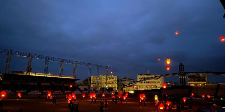 Ο Παναιτωλικός γιόρτασε τον Πολιούχο Άγιο Χριστόφορο με εκατοντάδες αερόστατα!!