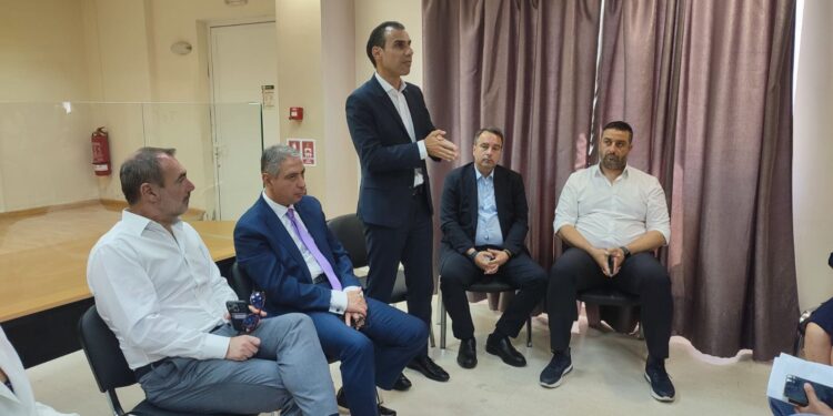 Ο υφυπουργός Υγείας στα Νοσοκομεία Αγρινίου & Μεσολογγίου