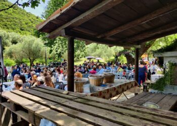 Με μεγάλη συμμετοχή η «Γιορτή της Μακρυνιώτικης πίτας»