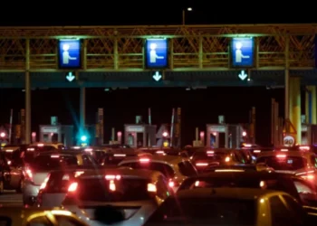 Επιστρέφουν οι εκδρομείς του Πάσχα – Πού υπάρχουν καθυστερήσεις