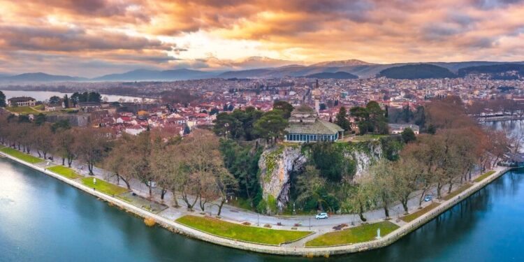 Ημερήσια  εκδρομή σε Γιάννενα – Μέτσοβο από το σωματείο συνταξιούχων Αιτωλ/νίας