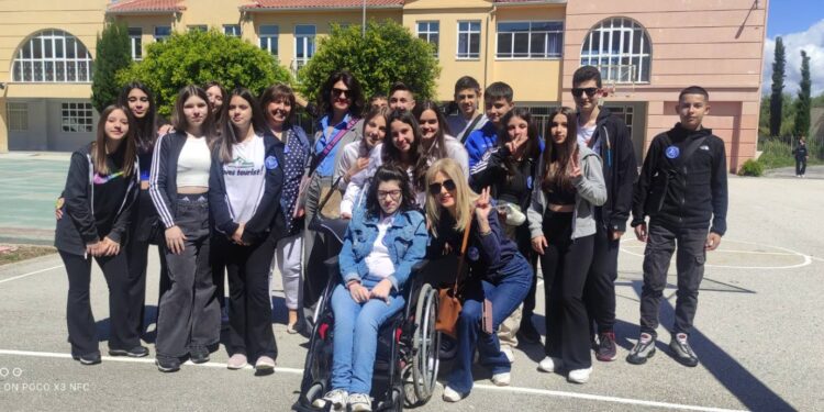 To 2o Γυμνάσιο Aγρινίου στο 2ο Πανελλήνιο Μαθητικό Συνέδριο Τοπικής Ιστορίας