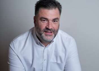 Επαναφέρει το αίτημα παραχώρησης γραφείων για τη λειτουργία των περιφερειακών παρατάξεων ο Σπύρος Σκιαδαρέσης