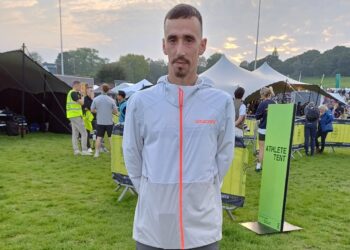 Φοβερός ο Κώστας Σταμουλης σπουδαία επίδοση στα 10000μ σε αγώνα στο Λονδίνο